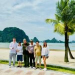 photo 5377573417562869392 y