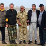 photo 5377573417562869396 y